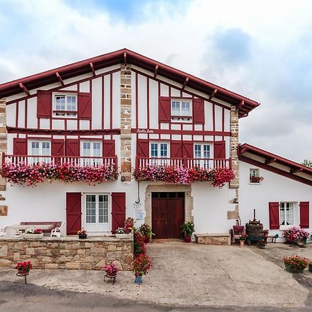 Chambres D'Hotes Manttu 어룬 외부 사진